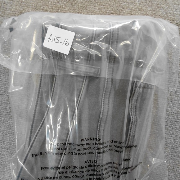 Everflex Maurices Jeans Womens LARGE SHORT Gray Regular Fit Super High Rise Goth - Picture 8 of 8